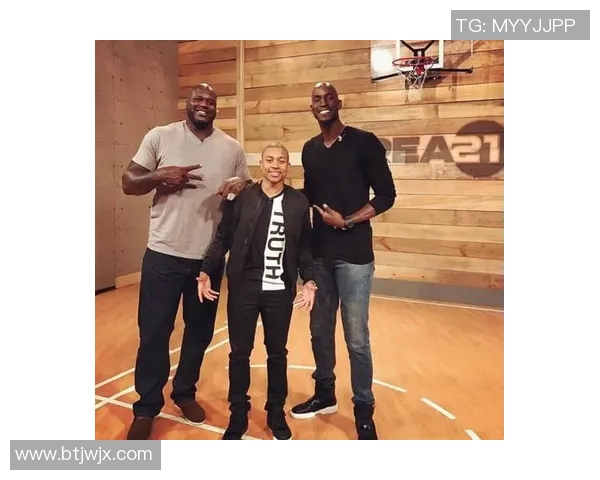 全球足球巨星身高排名揭晓 突破纪录的顶级球员身高对比