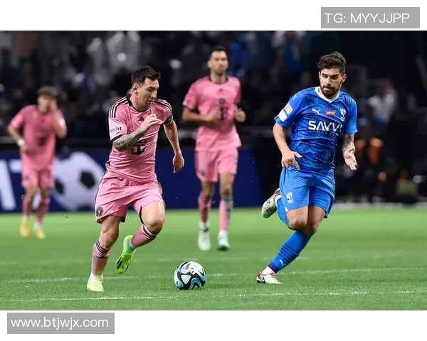 足球球星奔跑速度标准解析 快速球员的速度究竟是多少才算顶尖