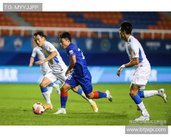 上海话中的足球明星风采与方言魅力探索